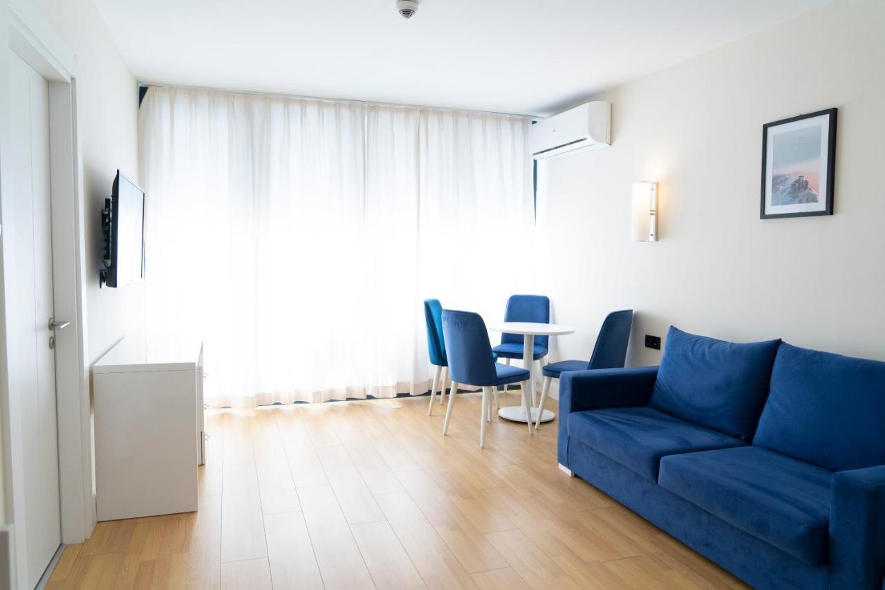 Orbi Sea View Apartment 巴统 外观 照片